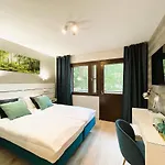 Hotel Santalahti 2*